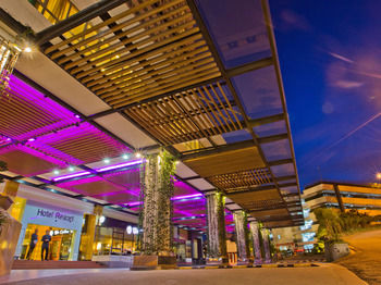 Resort Hotel